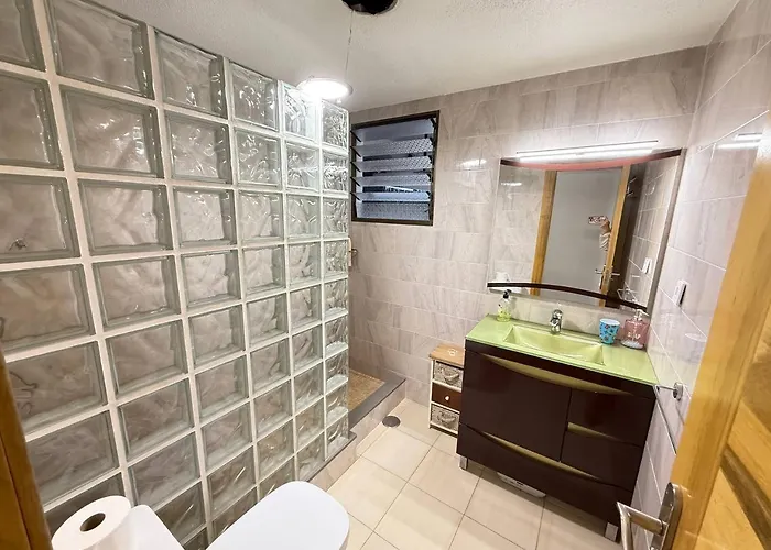 Del Cura تورّيفيِخا