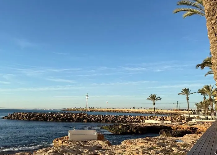 Del Cura شقة تورّيفيِخا